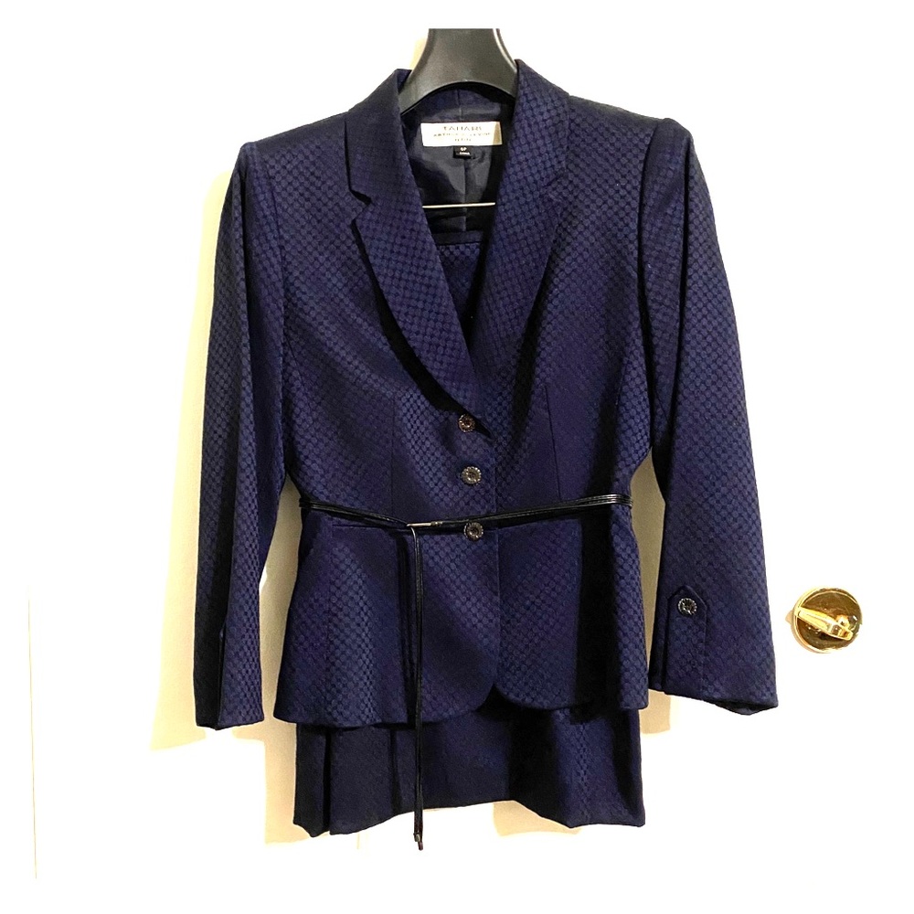 Tahari ASL Skirt Suit Set